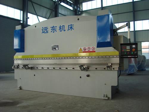 WE67Y-100T/4000液压板料折弯机