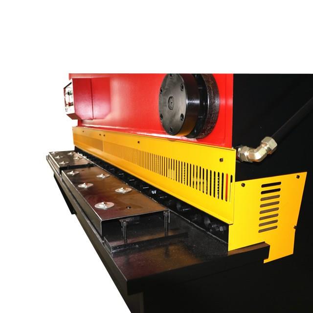 型材剪板机