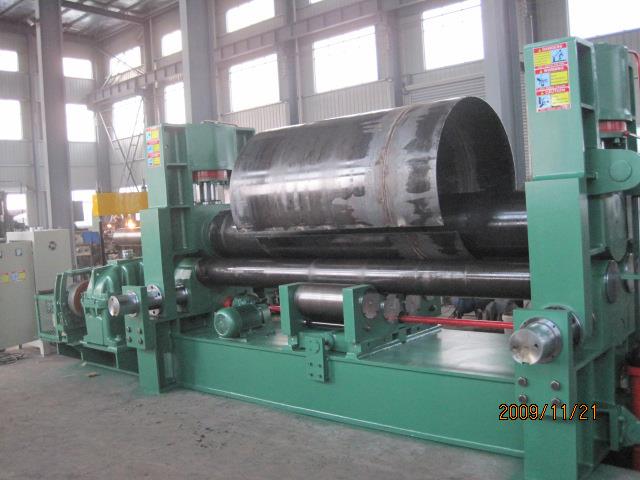 W11S系列大型万能式卷板机