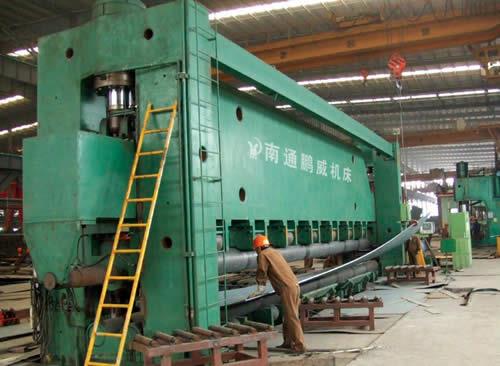 W11船用三辊对称式卷板机