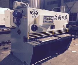 QC11Y-10X2500液压闸式剪板机