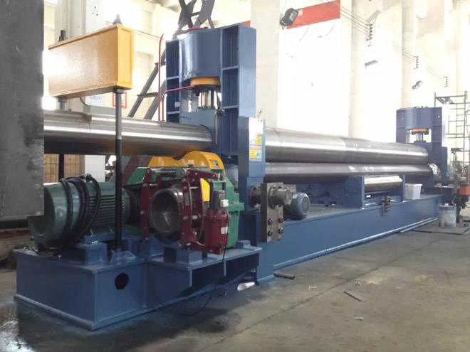 12x6000上辊万能卷板机