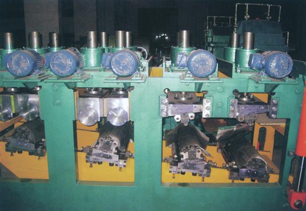 二棍/四棍精平整拉弯矫机组