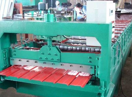 910型彩钢压瓦机