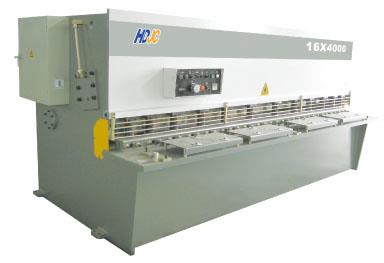 QC12Y液压摆式剪板机