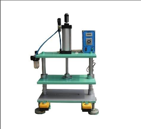 两柱三板气动冲床