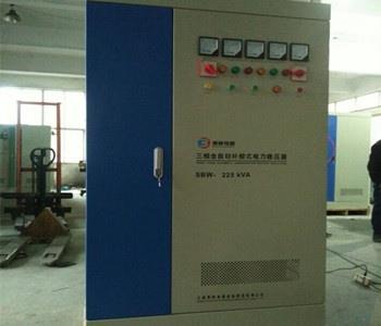 SBW-225KVA三相全自动补偿电力稳压器