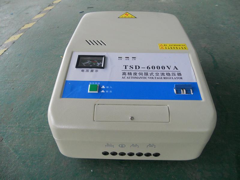 TSD-6KVA壁挂式稳压器