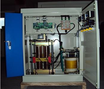 单相大功率补偿稳压器