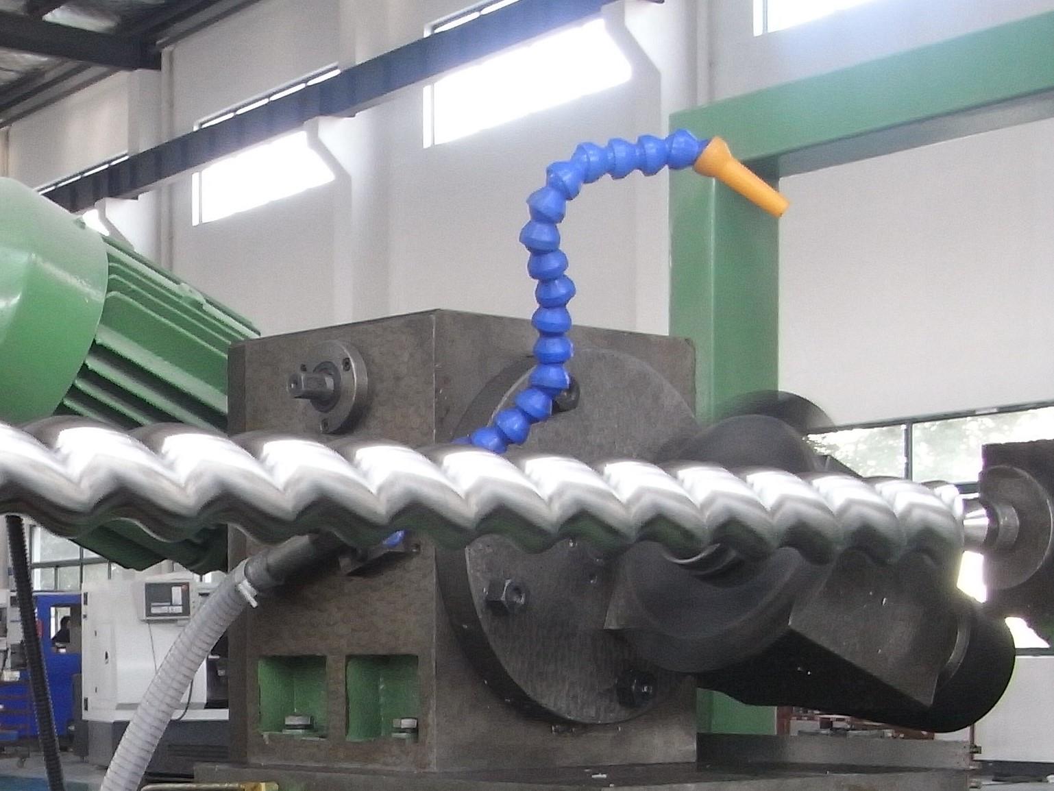 螺杆泵定子模芯旋风铣床