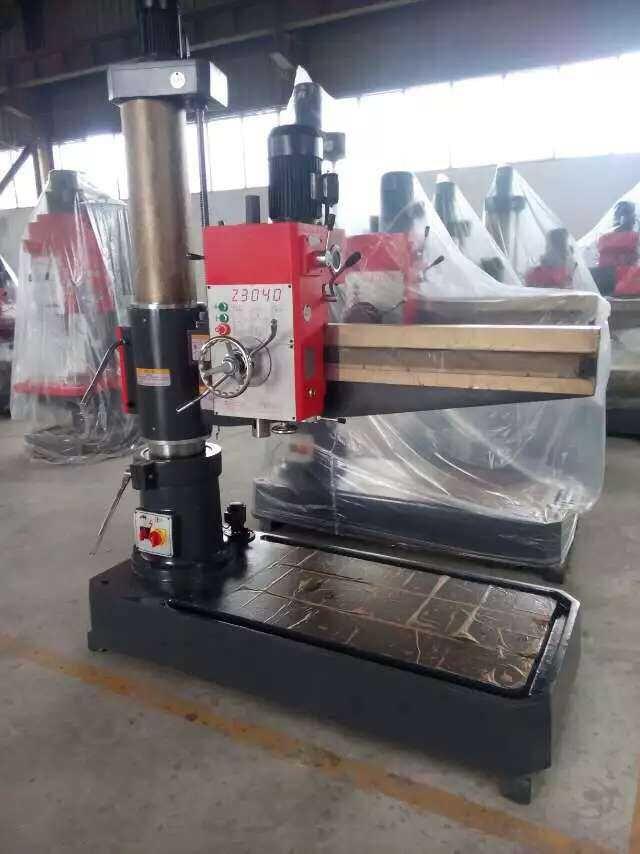 Z3040A摇臂钻床