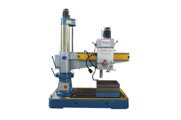 Z3040×12B摇臂钻床