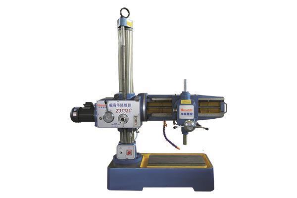 Z3732C 万向摇臂钻床