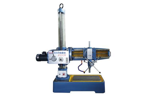 Z3132M 万向摇臂钻床
