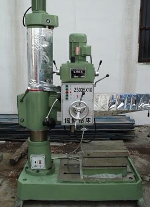 优质立式摇臂钻床Z3035