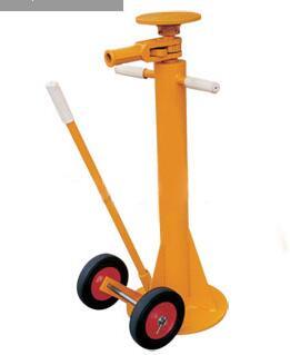 拖车稳定千斤顶