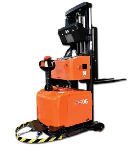 平衡重堆垛叉车AGV