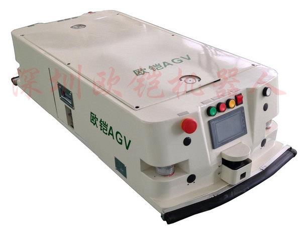 欧铠潜伏万向横移AGV