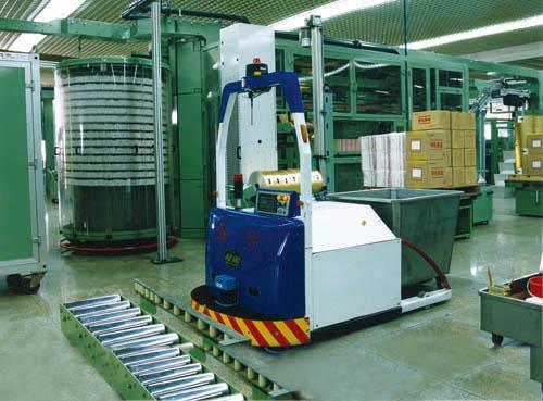 WW561牵引型激光导引自动运输车