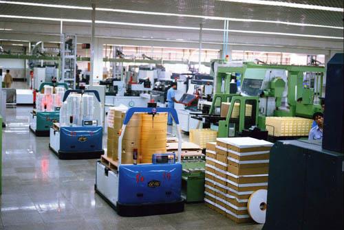 WW511单伸叉推挽型激光导引自动运输车