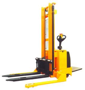 CDD系列(带扶手踏板型)全电动托盘堆垛车