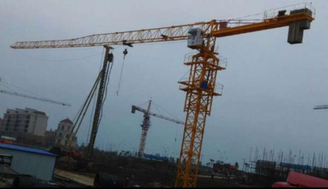 HST7528塔式起重机