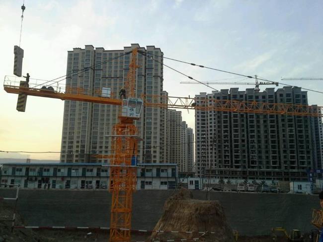 QTZ4810塔式起重机