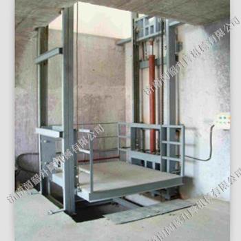 导轨链条式升降机