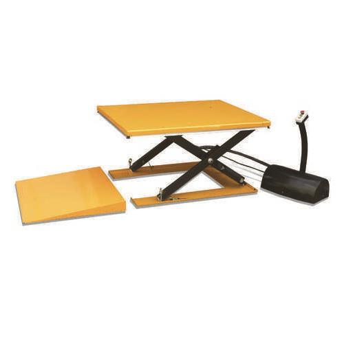 超低型电动升降平台