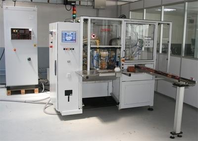 Halfautomatic induction brazing machine for plates on copper block