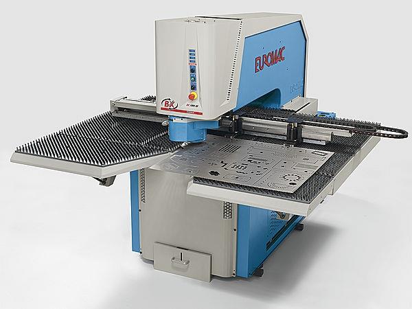 auto-index punching machine