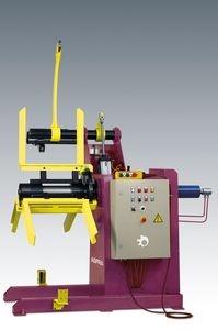 strip material decoiler / rewinder
