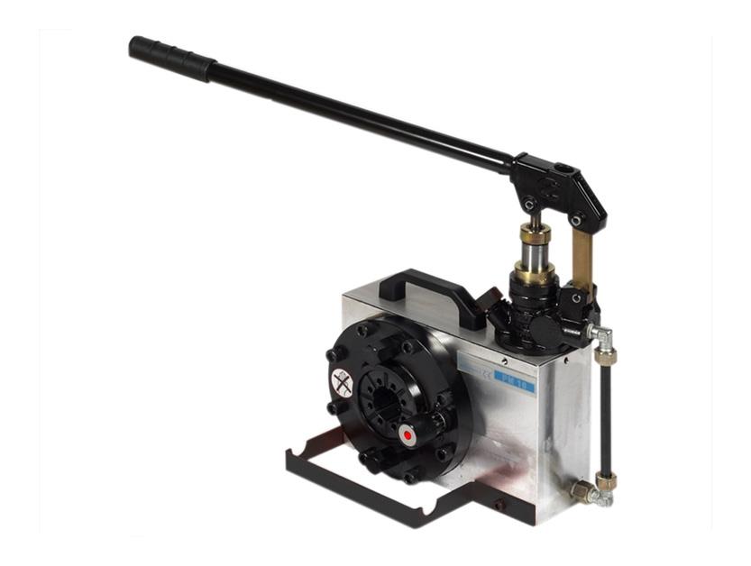 Portable hose crimping machine PM 18