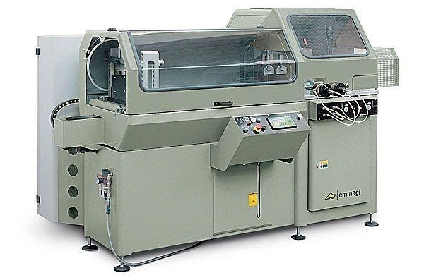 automatic cut-off saw