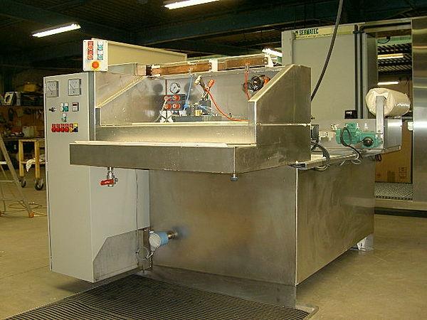 electrochemical deburring machine