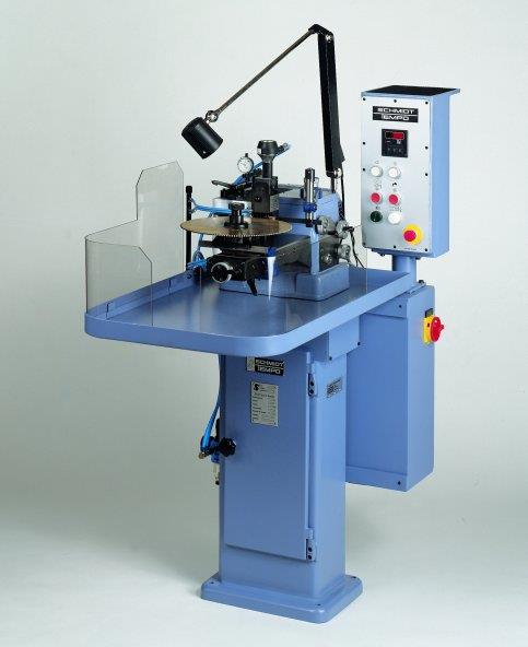 Chamfering and
Chip Breaker Slot Grinding TEMPO STN 4