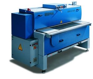 brush deburring machine