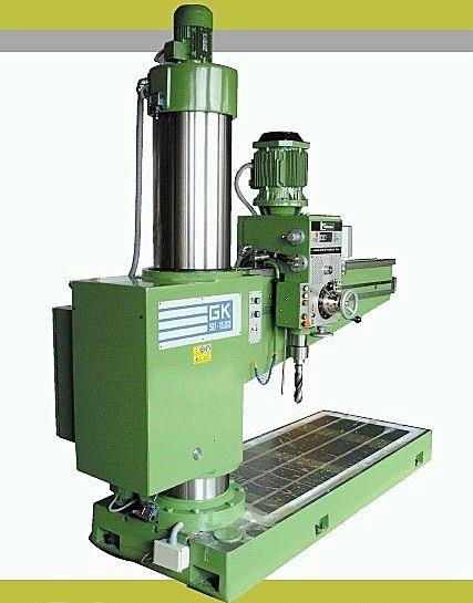 radial drilling machine