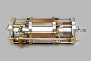air driven high pressure gas booster